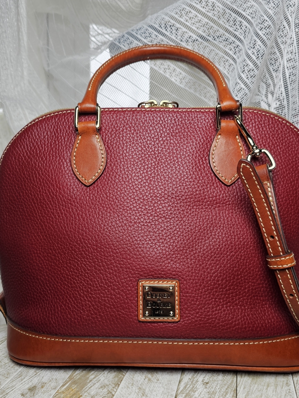 Dooney & Bourke Bordeaux Pebbled Leather Zip Zip Satchel Excellent Condition